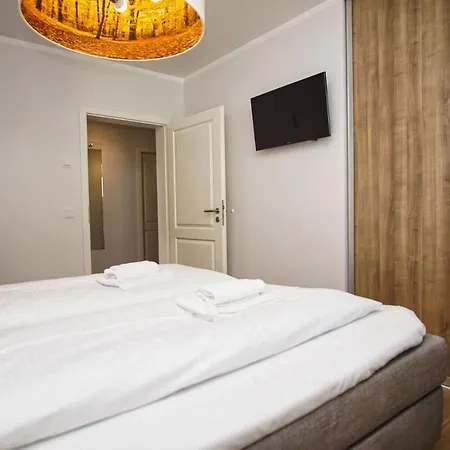 Villa Anni Ferienwohnung 02 - Mit Sauna- Und Schwimmbadnutzung Im Ahoi Sellin Appartamento *