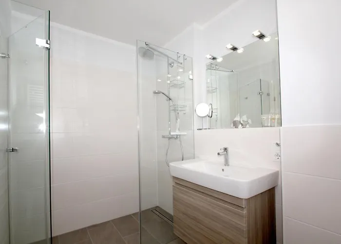 Anni 02 - Mit Sauna- Und Schwimmbadnutzung Im Ahoi Sellin *